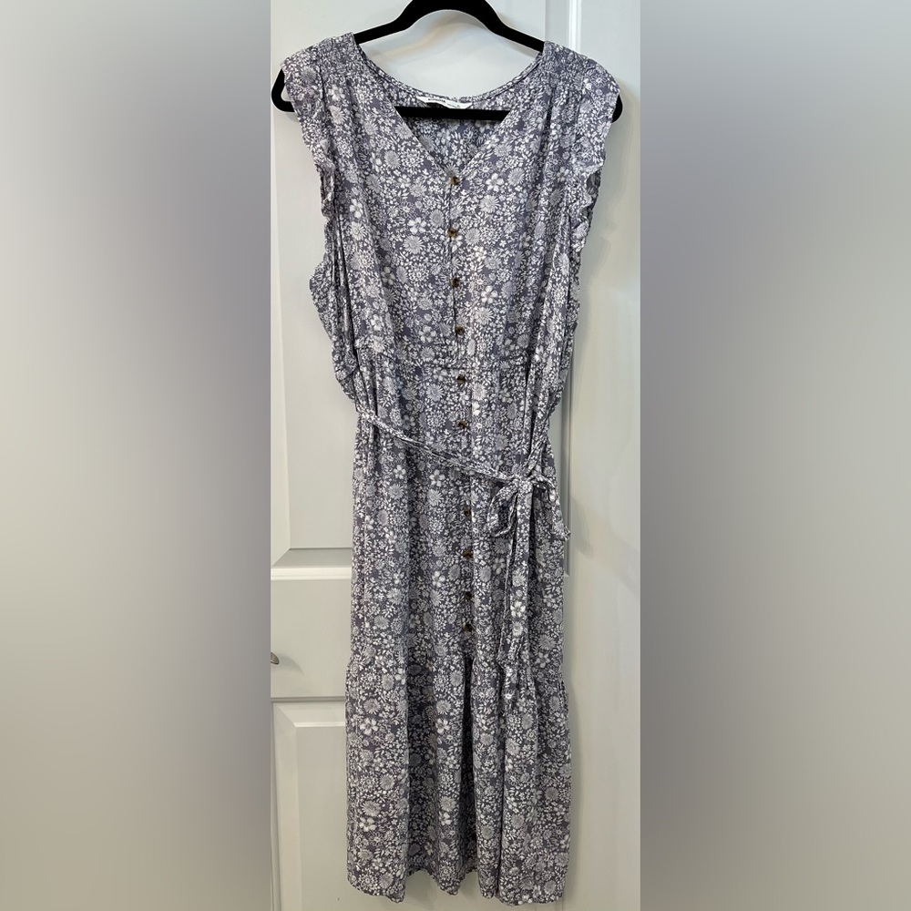 Sonoma tiered maxi-dress in light purple and white; Size XL